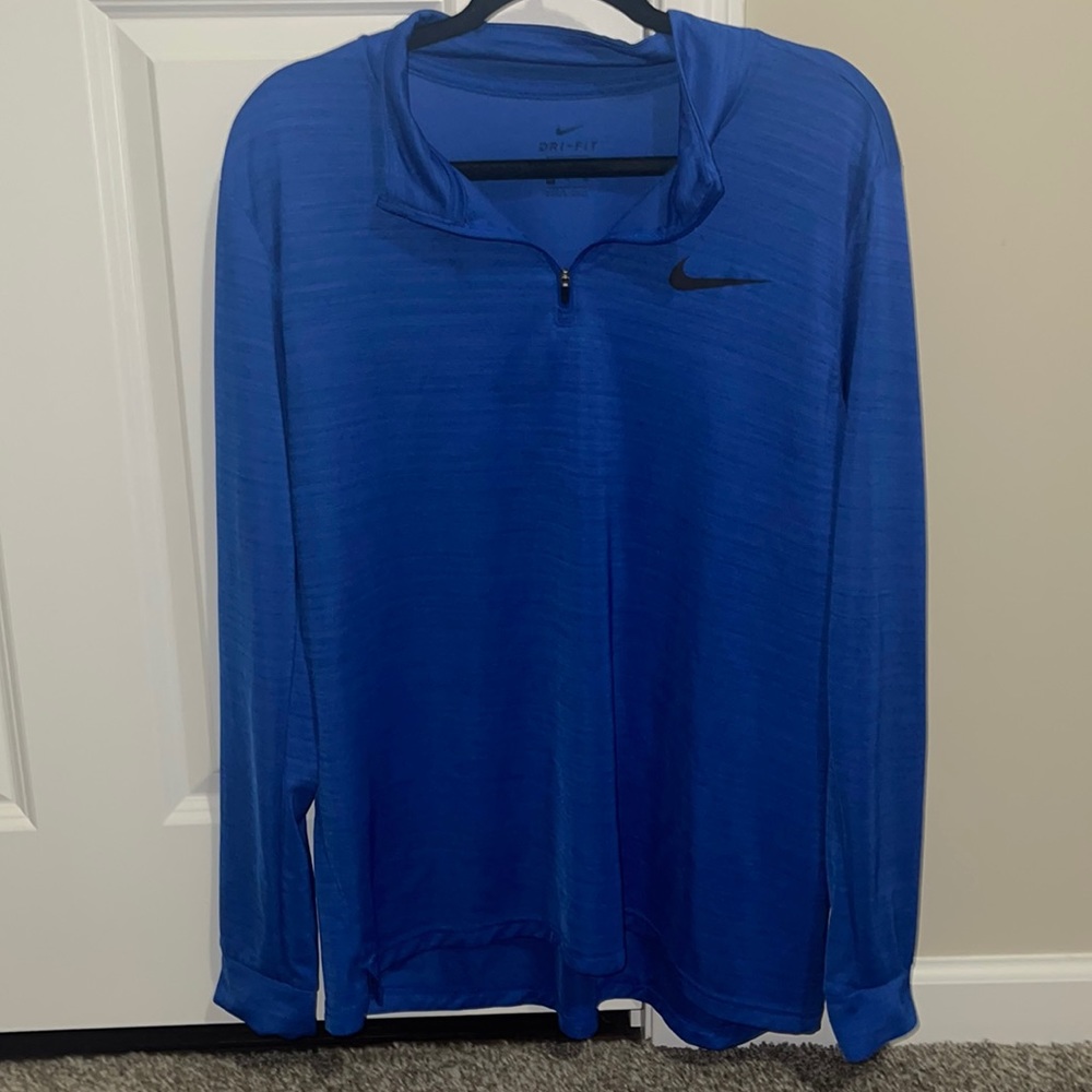 Nike Dri-Fit XL Blue Standard Fit Half-Zip Long Sleeve Pullover